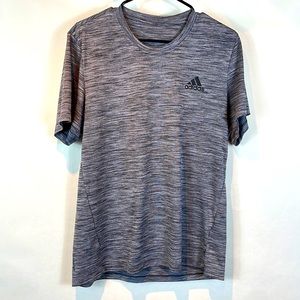 NWOT Men's adidas short sleeved shirt